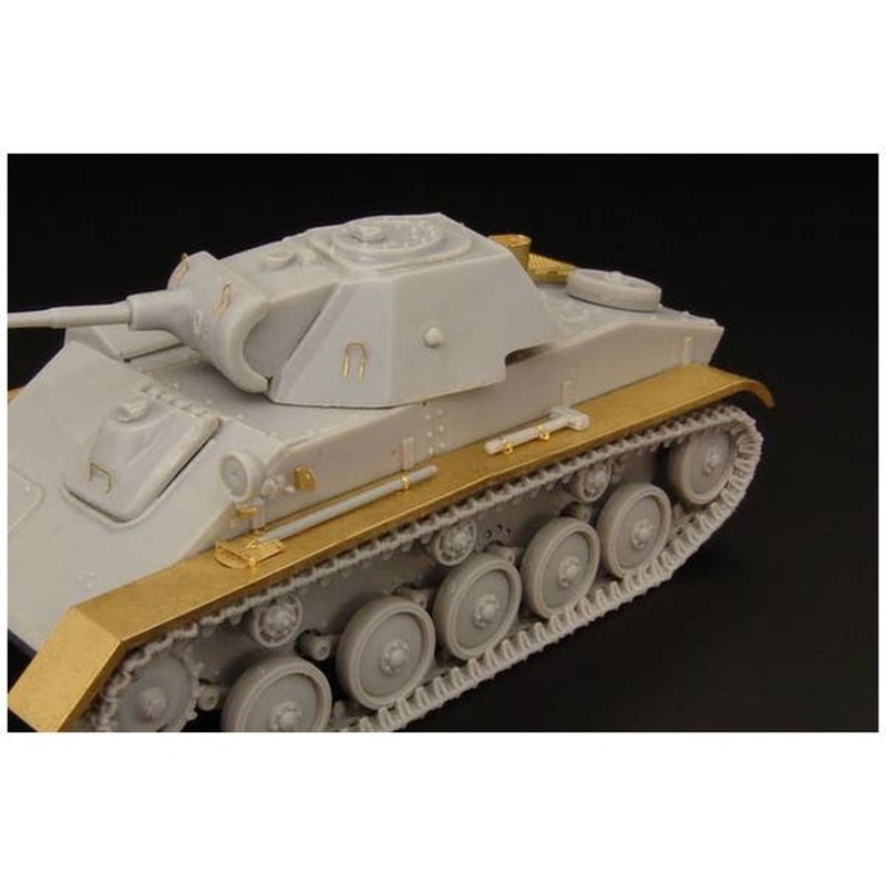 1/48 Russian Light Tank T-70 M