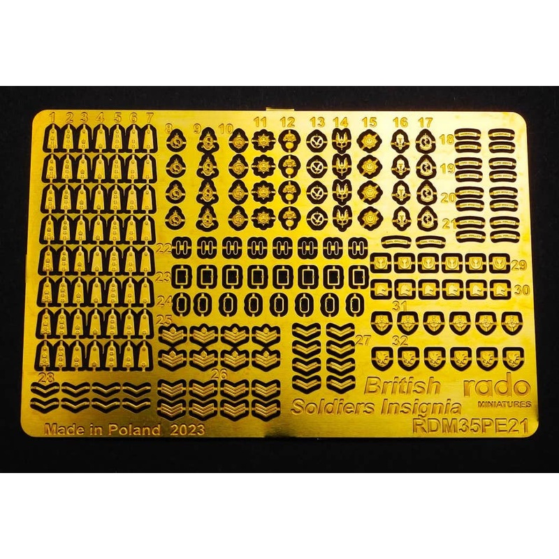 1/35 WWII British Soldiers Insignia Photo-etched Parts Set