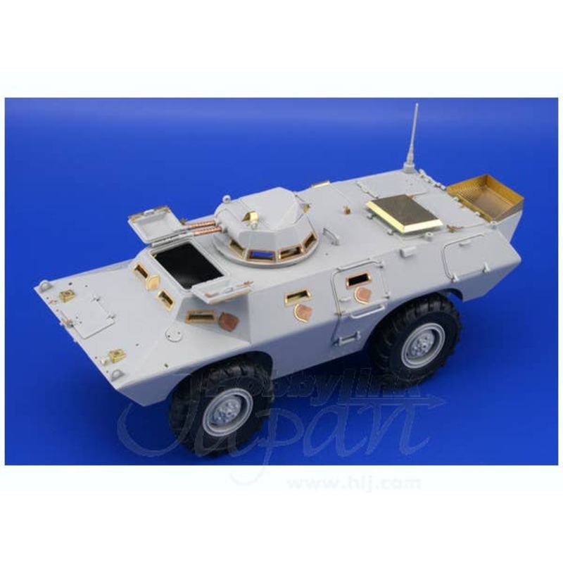 1/35 M-706 Car (for Hobby Boss)