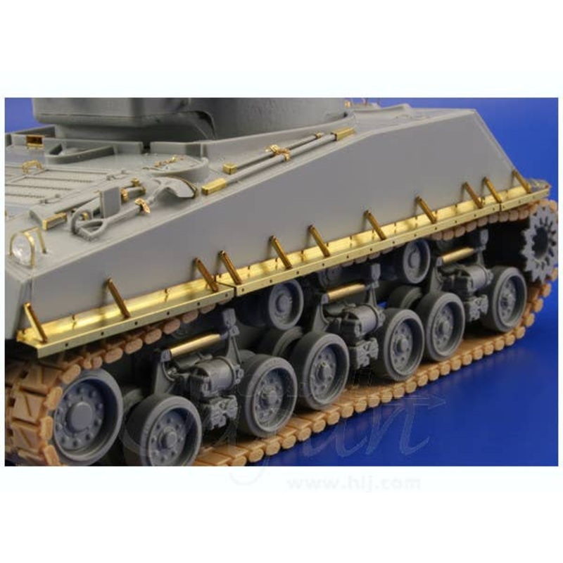 1/35 M4A3 Sherman 105mm fenders (for Dragon)