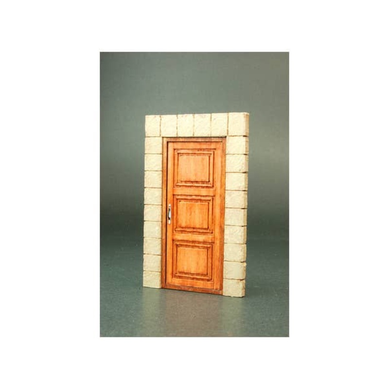 1/35 European House Door B