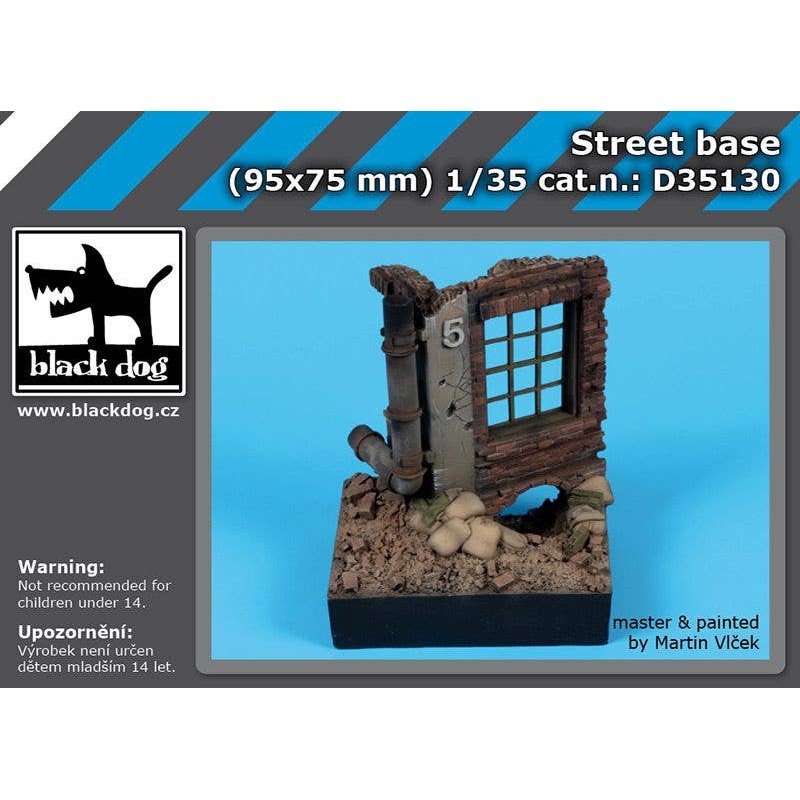 1/35 Street base