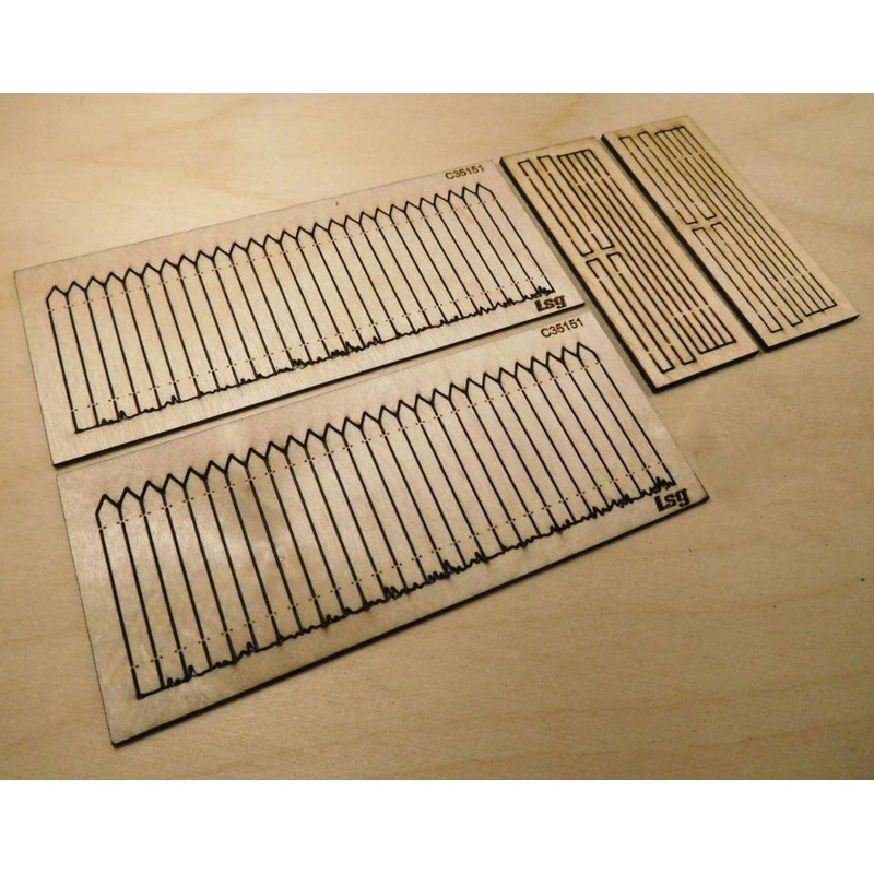 1/35 Wooden Fence #1