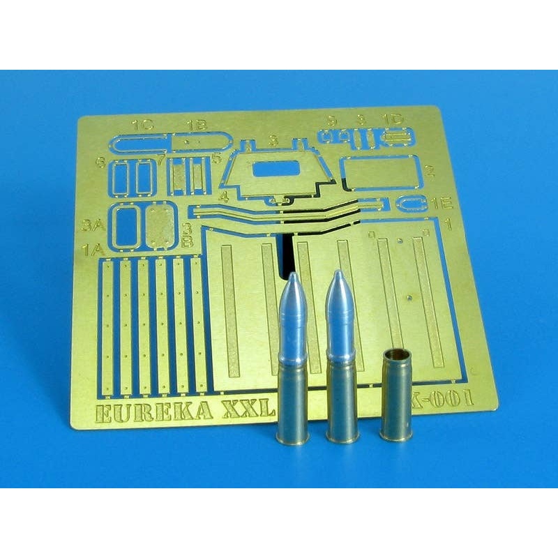 1/35 WWII Germany 7.5cm Gr.Patr.38Hl / C Kw.K.37 / Stu.K.37L / 24 Anti-tank Grenade Set for Artillery with Transport Box