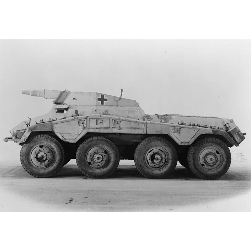 1/35 WW.II German Army 8-wheel Heavy Armored Vehicle Sd.Kfz.234/3 Short Barrel 7.5cm Gun Mounted type