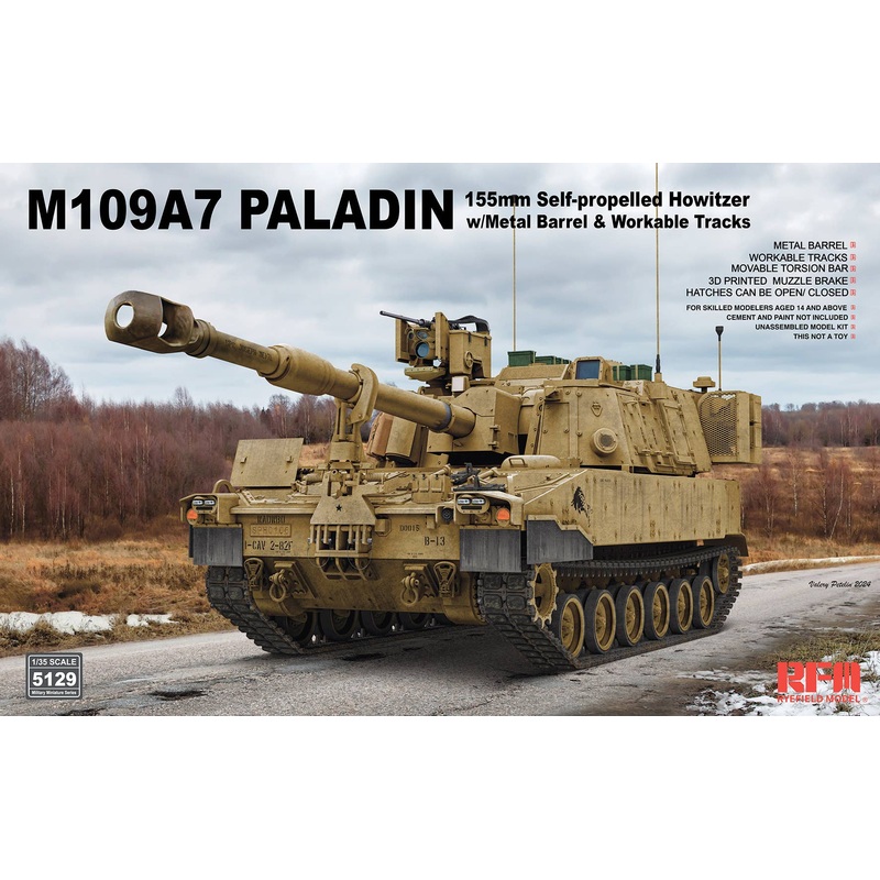 1/35 M109A7 PALADIN 155mm Self-propelled Howitzer w/workable tracks