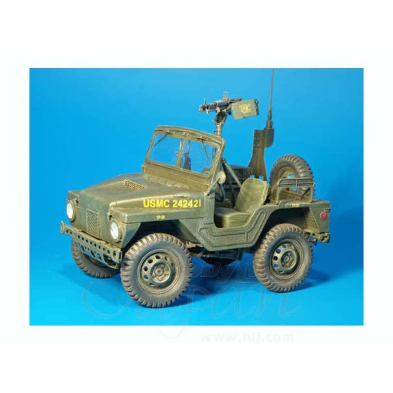 1/35 M422 Command Car