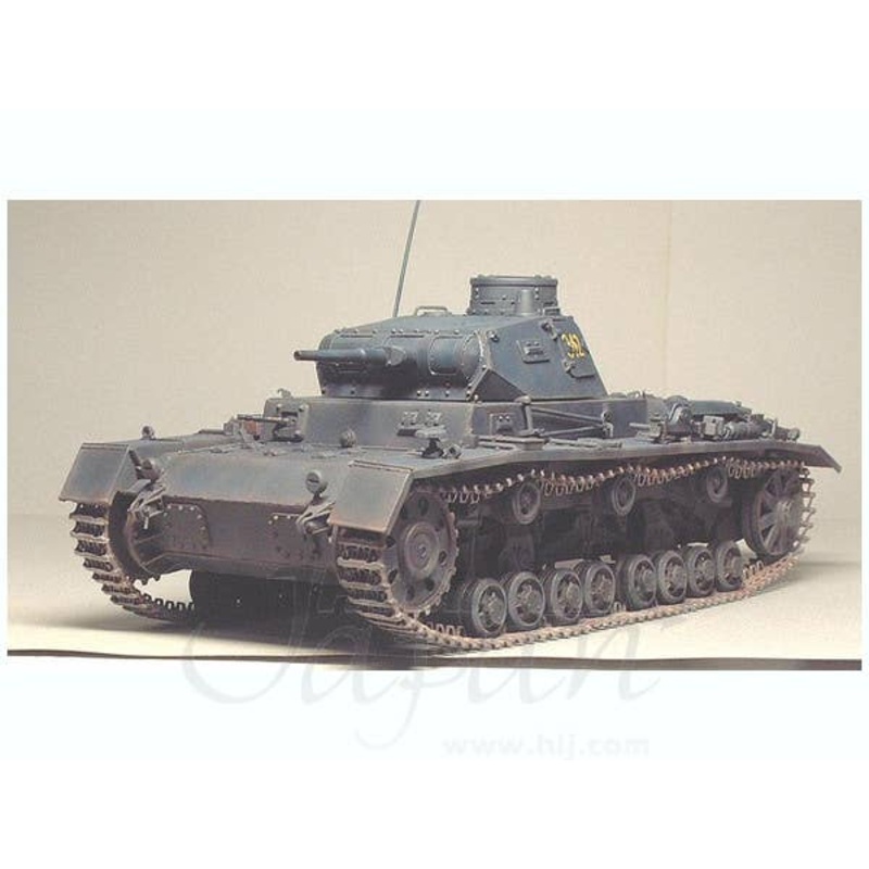 1/35 German Pz.Kpfw. III Ausf.D w/Ausf.B Turret