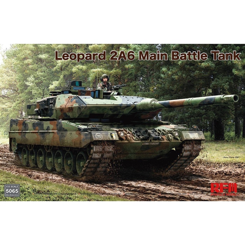 1/35 Leopard 2A6 Main Battle Tank w/Workable Track Links