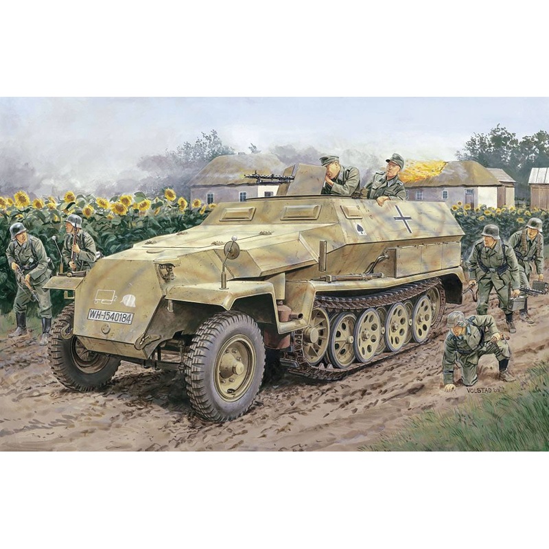1/35 WW.II German Army Sd.Kfz.251 Ausf.C 4 figures included (Bonus parts Sunflower included)