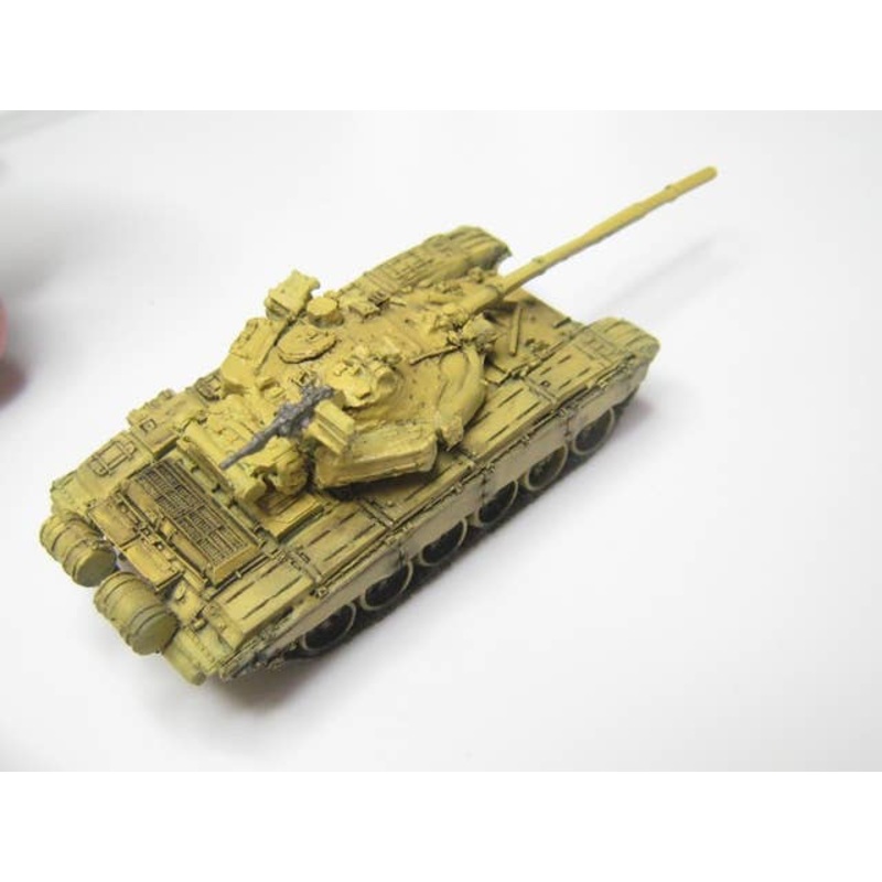 1/144 T-72B