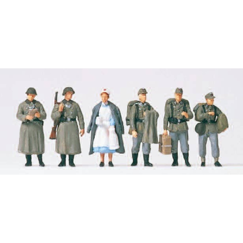 1/72 German Soldier on Leave 1939-45