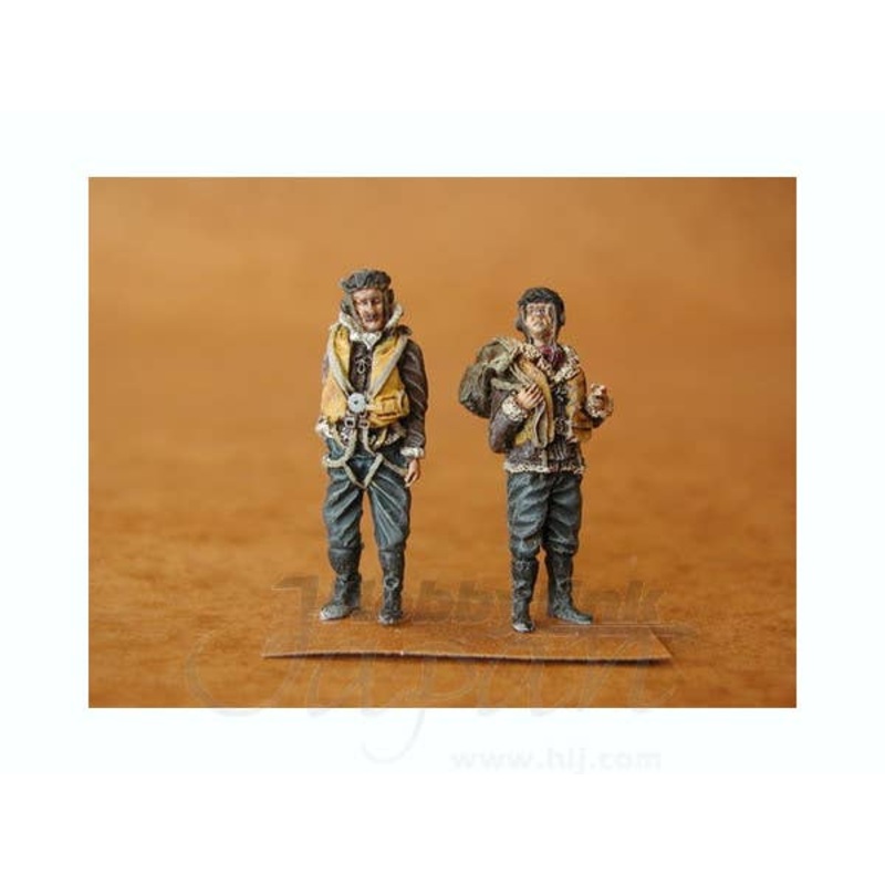 1/48 RAF pilots before flight WWII