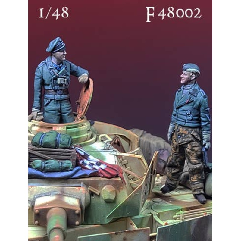 1/48 WWII German Tank Crew Set #1 (2 pieces)