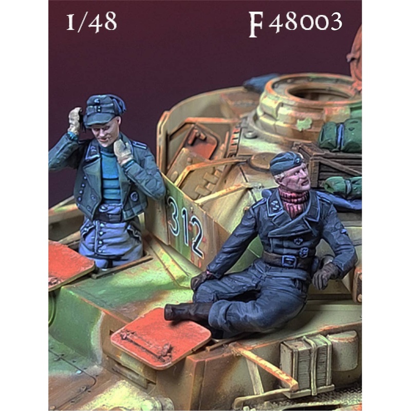 1/48 WWII German Tank Crew Set #2 (2 pieces)