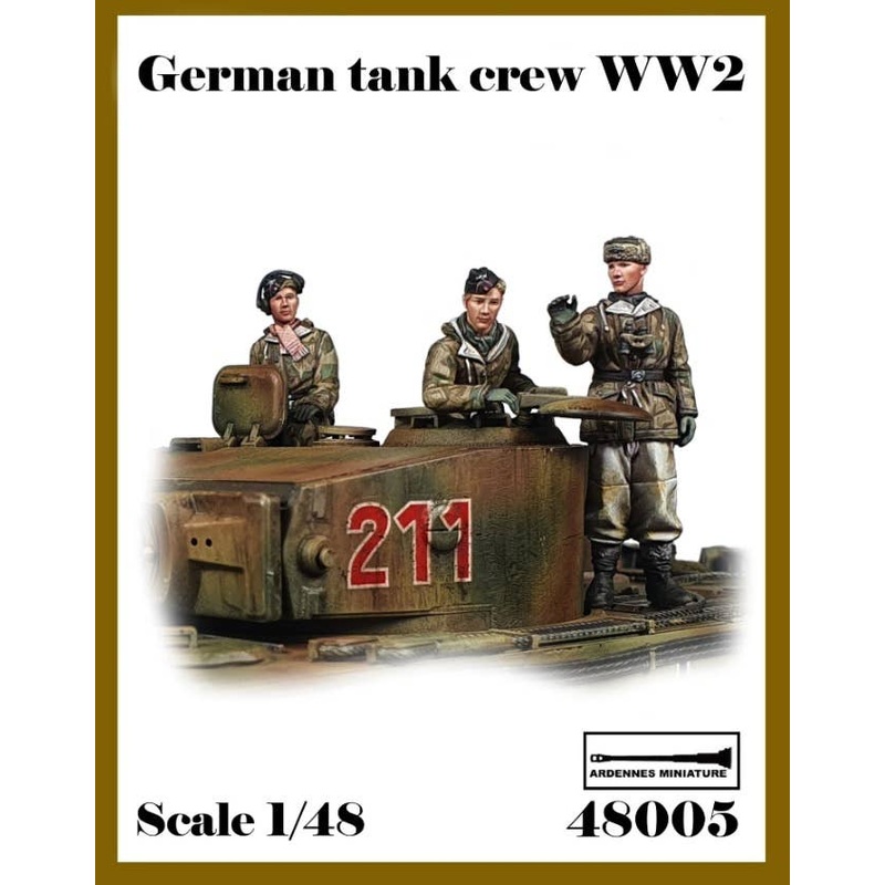 1/48 WWII German Winter Equipment Tank Crew Team Set (3pieces)