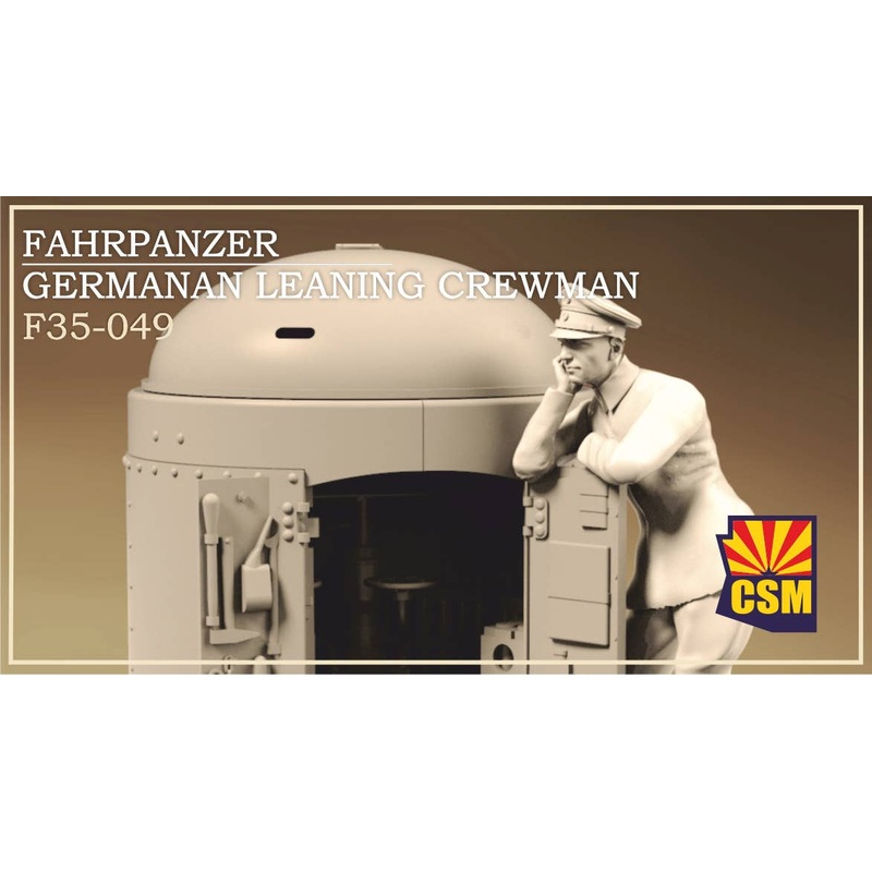 1/35 Fahrpanzer German Leaning Crewman