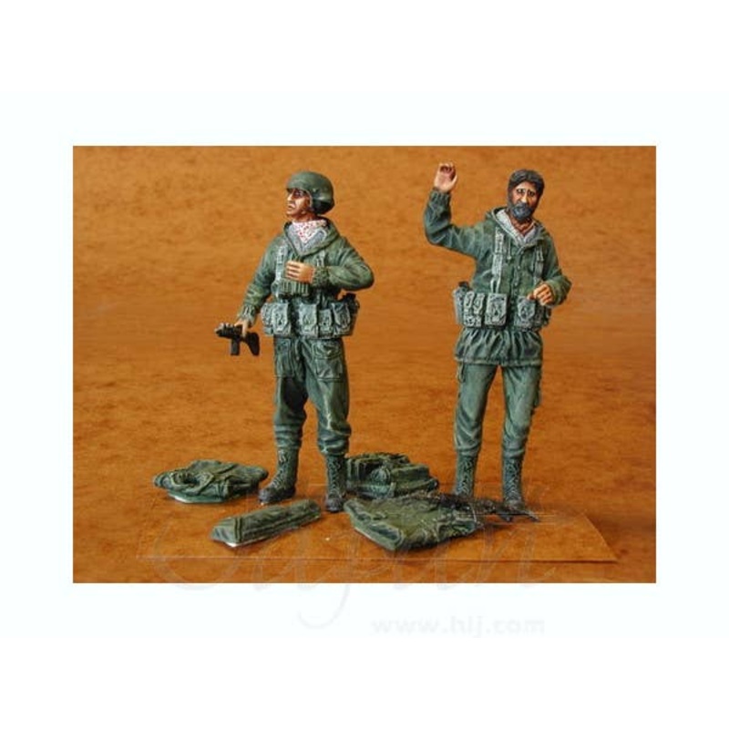 1/35 Israeli Paratroopers (2 figures)
