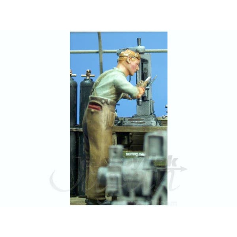 1/35 Mechanic