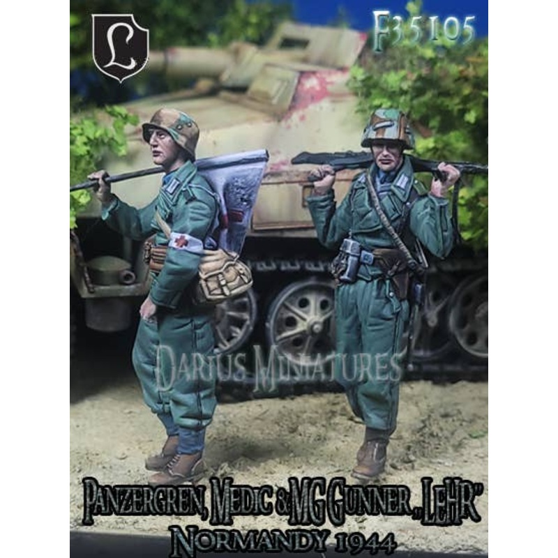 1/35 Panzer Grenadier Medic & MG 42 Gunner Lehr Normandy 1944