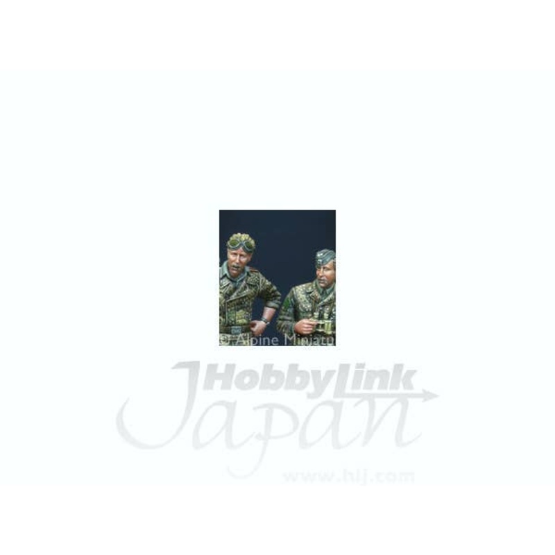 1/35 WSS Panzer Crew Set 44-45 (2 figures w/4 heads)