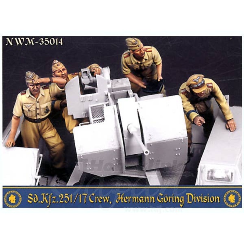 Sd.Kfz.251/17 Crew H.G. Division #4