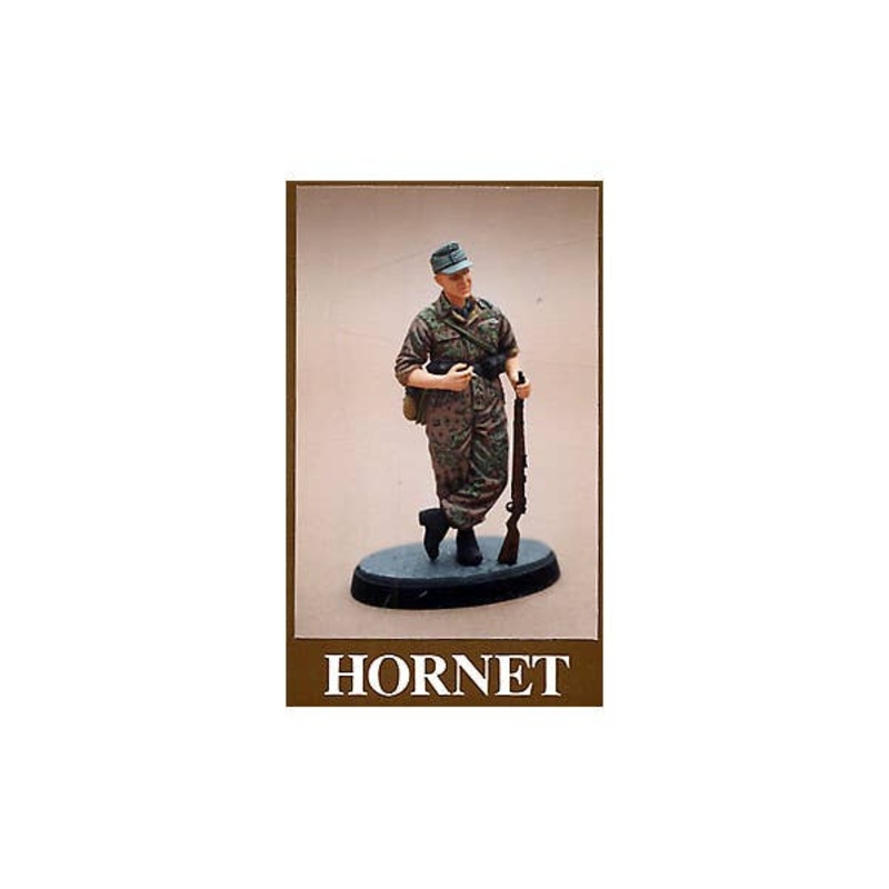 1/35 Panzer Grenadier WWII in Camouflage Overalls Type 1