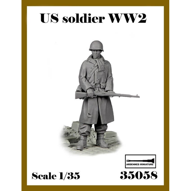 1/35 WWII US Army Infantry with Rifle