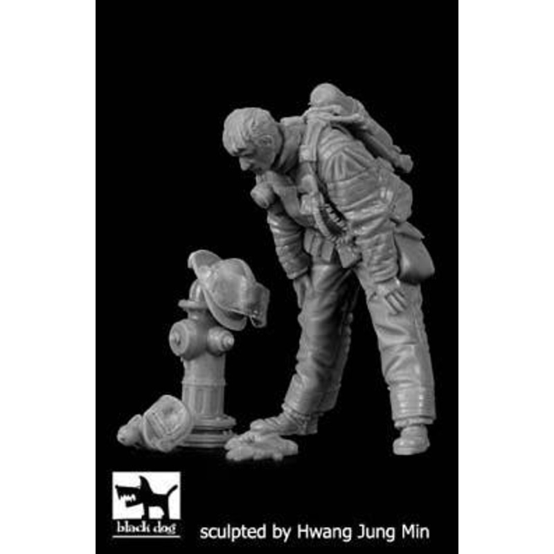 1/35 Fireman No.6