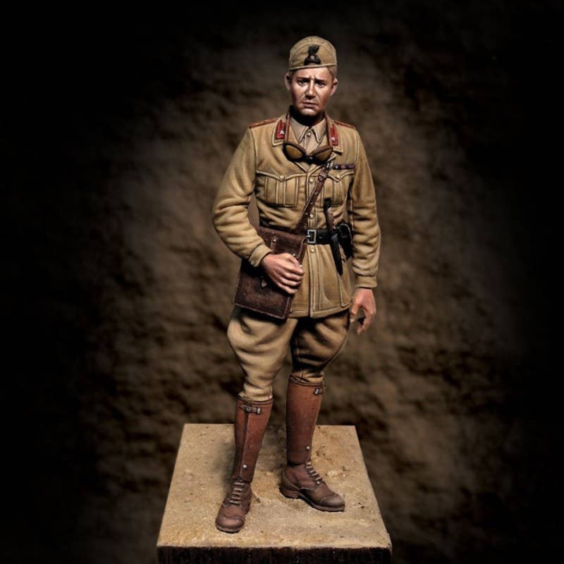 1/35 Italian Officer Libia 1940