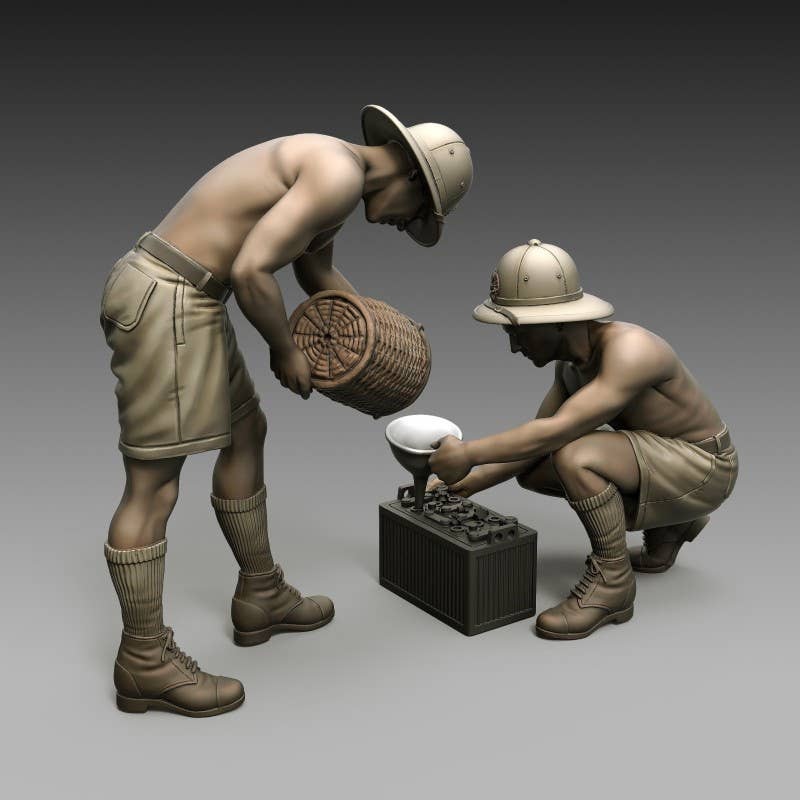 1/35 Italian soldiers battery maintenance
