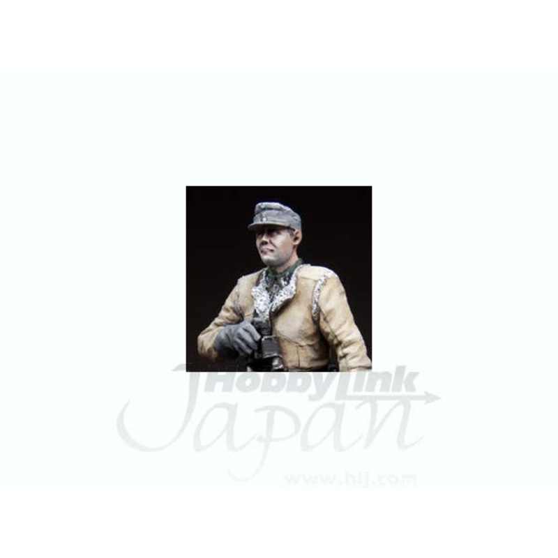 1/35 SS Officer 1943-45 with Base