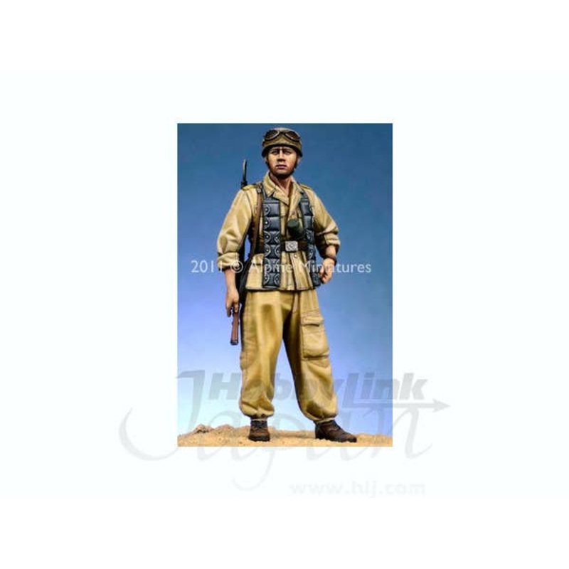 1/35 DAK Fallschirmjager (1 figure & 2 heads)
