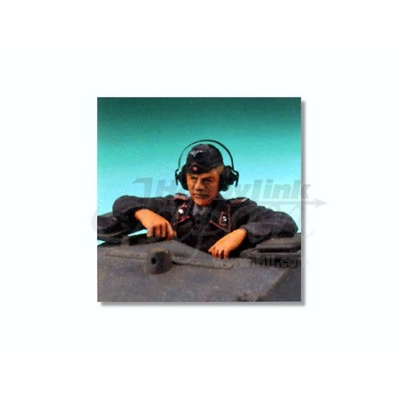 1/35 German Tank Commander