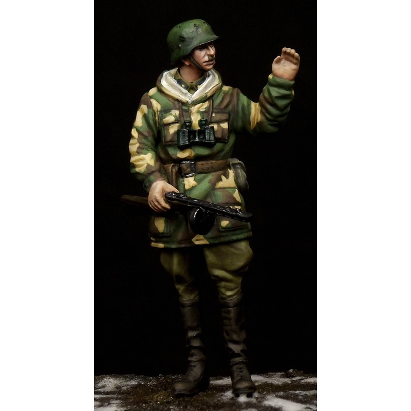 1/35 Hungarian Airborne Non-Commissioned Officer (WWII)