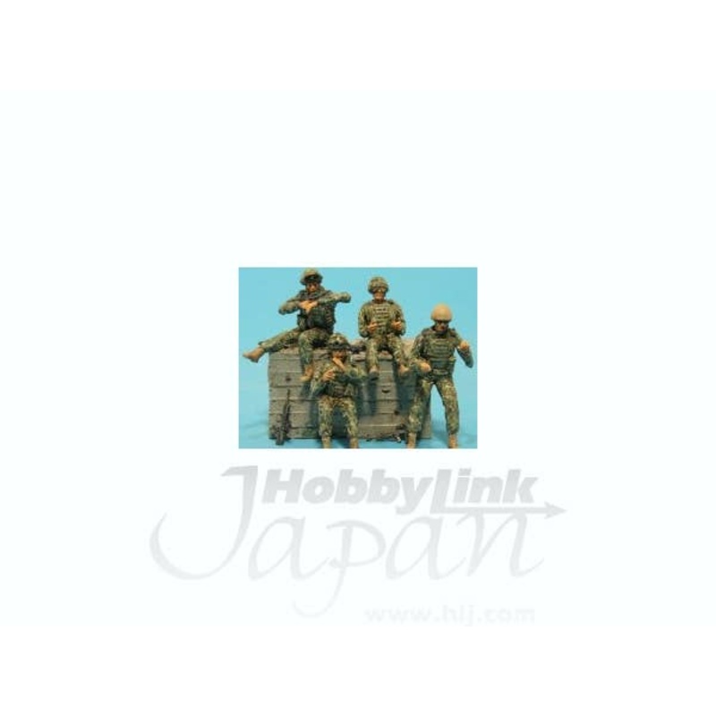 1/35 Modern UK Jackal-2/Coyote Crew Set (4 Figures F63,F64,F66,F67)