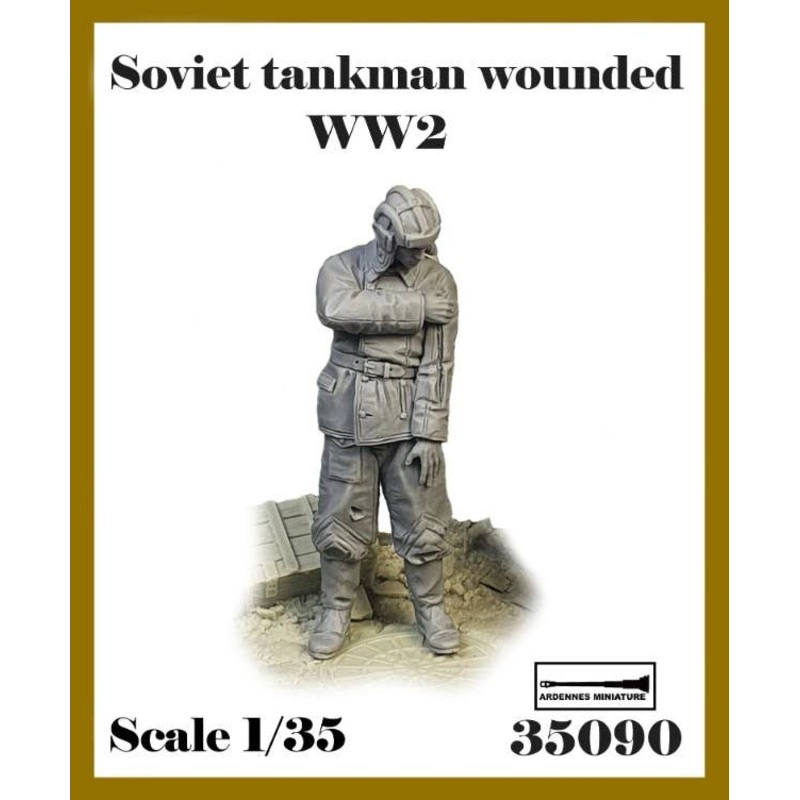 1/35 Soviet Tankman Wounded WW2