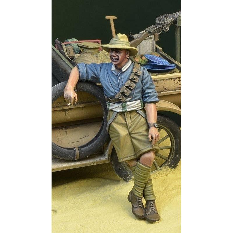 1/35 WWI Anzac Soldier Leaning