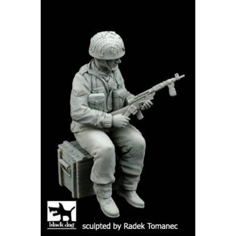 1/35 British Paratrooper