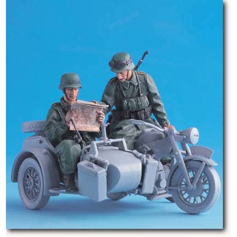 1/35 German Sidecar Team
