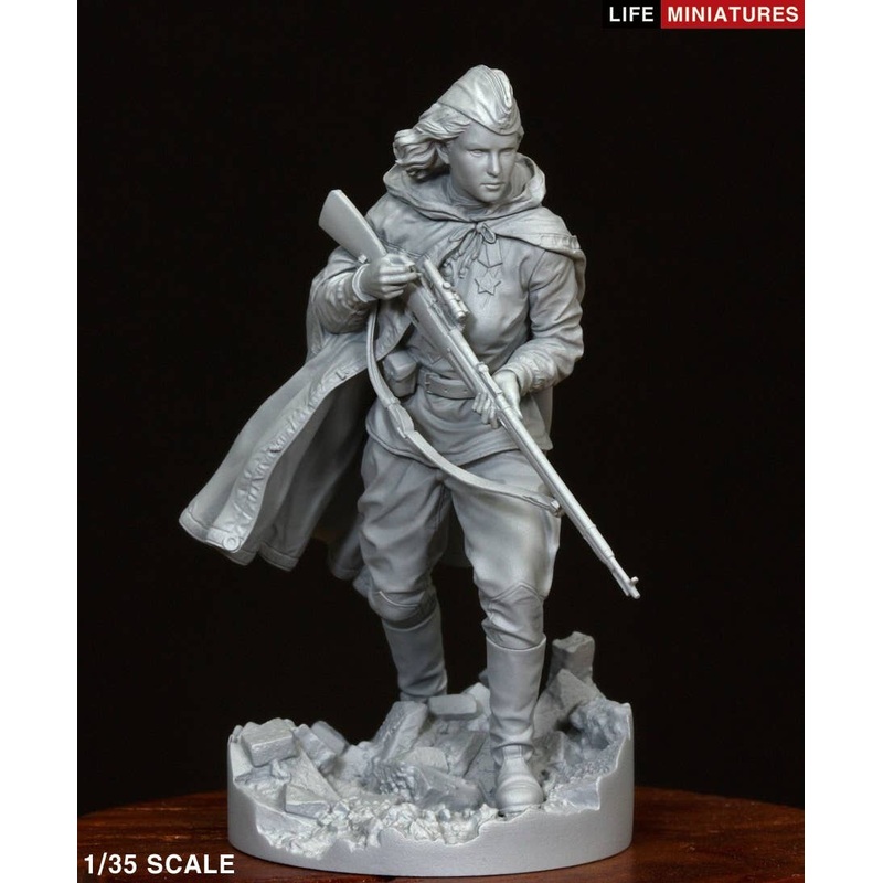 1/35 WW.II Russia Soviet Red Army Female Sniper Full Body