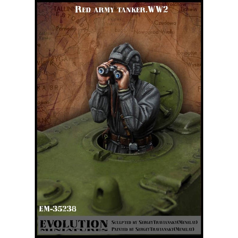 1/35 WW.II Soviet/Russian Soviet Tank Crew Inspecting with Binoculars (for KV-1 Tanks)