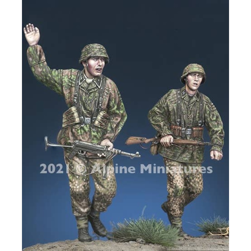 1/35 WW.II Waffen-SS Waffen SS 1944 2 Set