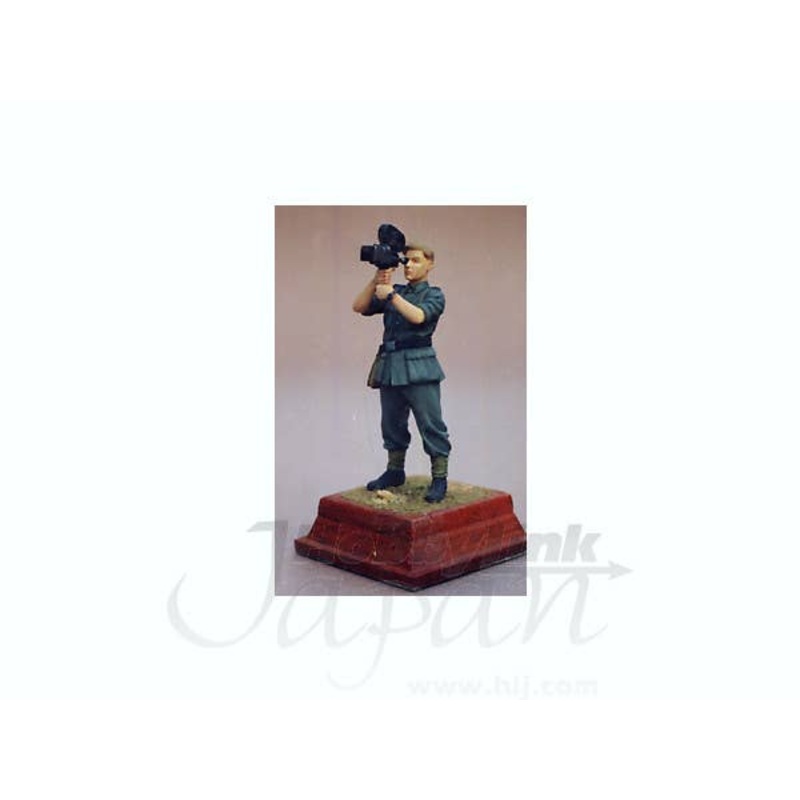 1/35 German Cameraman WWII