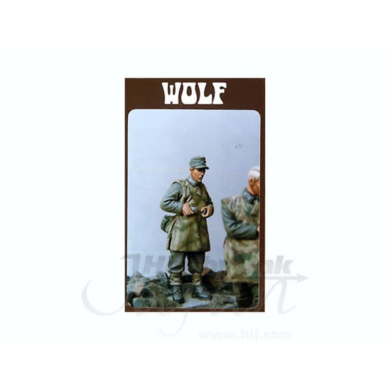 1/35 German Soldier in Camouflage Apron No. 2 Germany 1944-45
