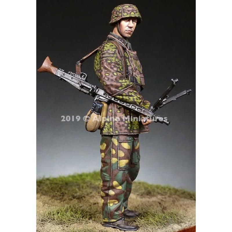 1/35 MG Gunner 12 SS HJ