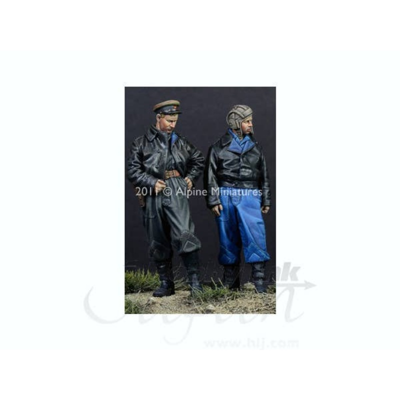1/35 Russian AFV Crew 1944-45 Set (2 figures & 4 heads)