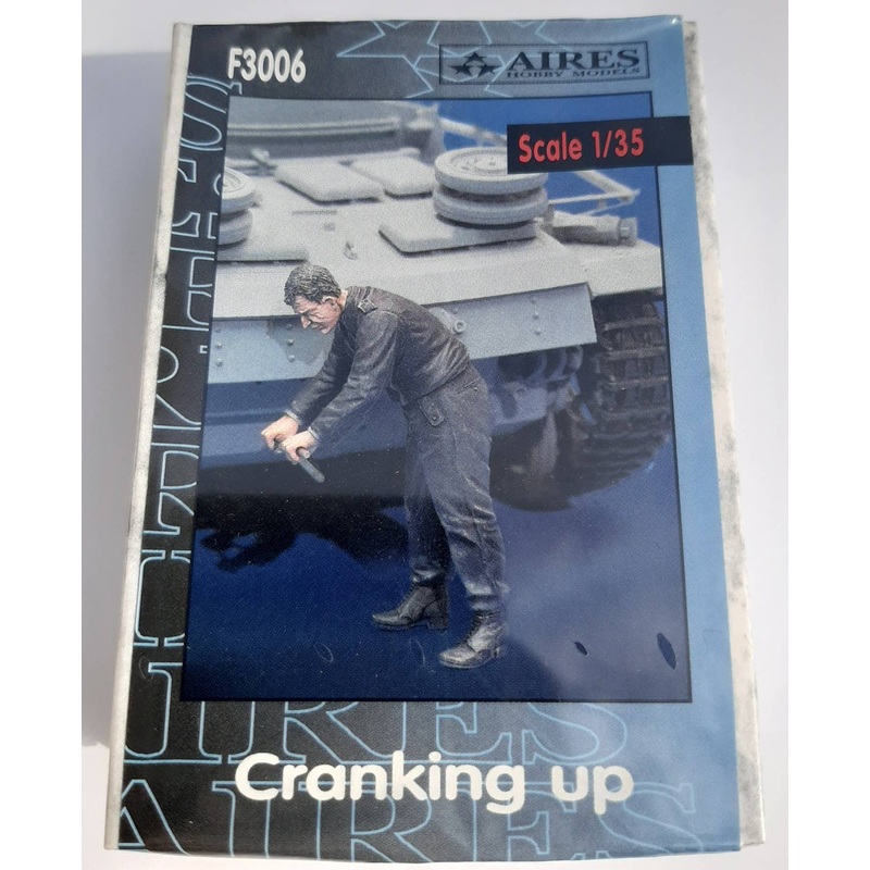 1/35 Cranking Up