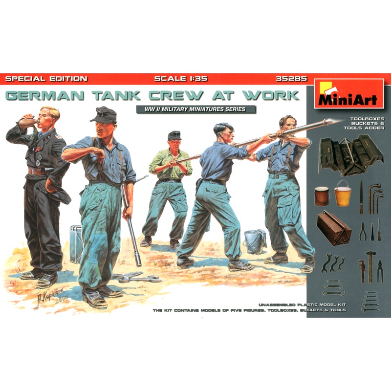 1/35 German Tank Crew at Work. Special Edition