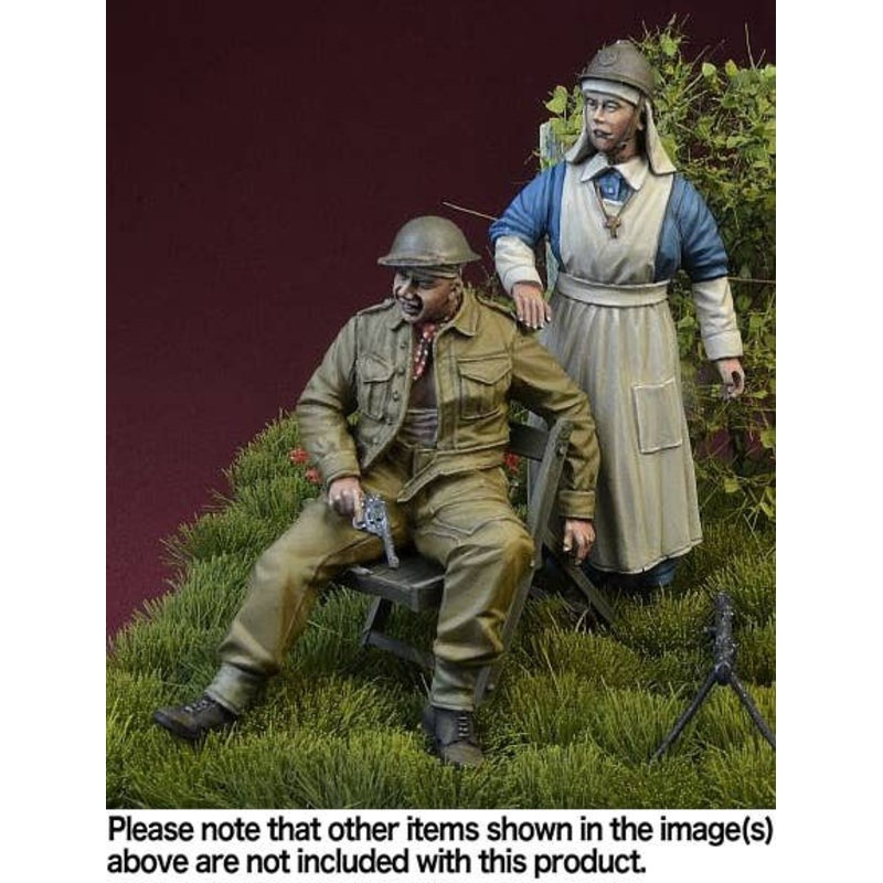 1/35 WWII Belgian Nurse w/Wounded BEF Soldier